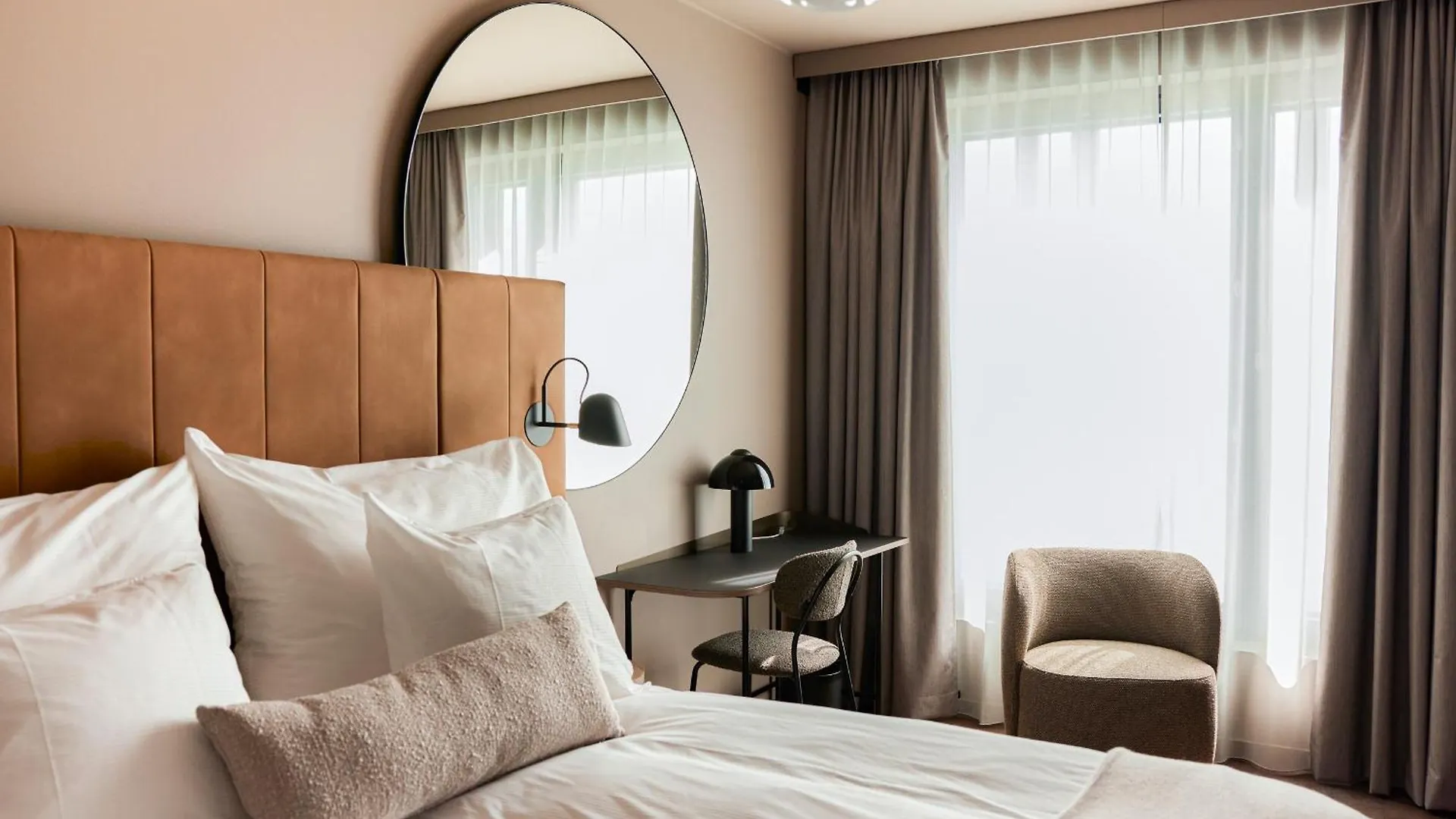 Clarion Hotel Helsinki Airport Vantaa 4*,  Finland